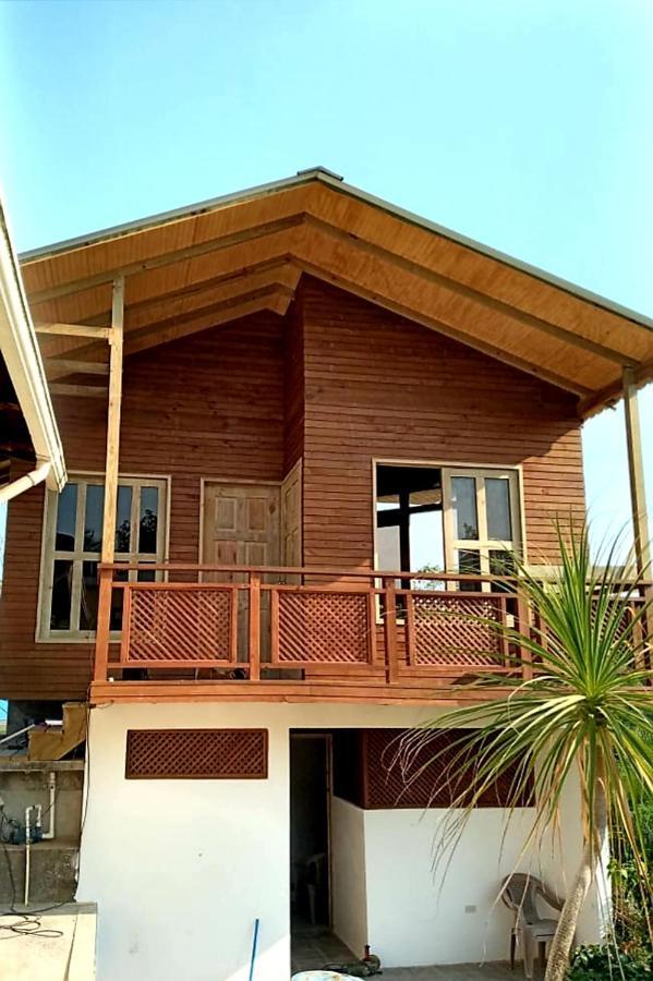 Hostal Blood Moon Rio Dulce Town Dış mekan fotoğraf
