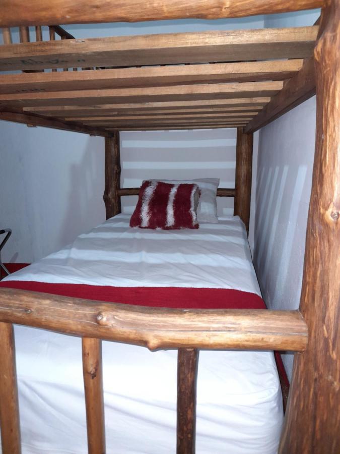 Hostal Blood Moon Rio Dulce Town Dış mekan fotoğraf