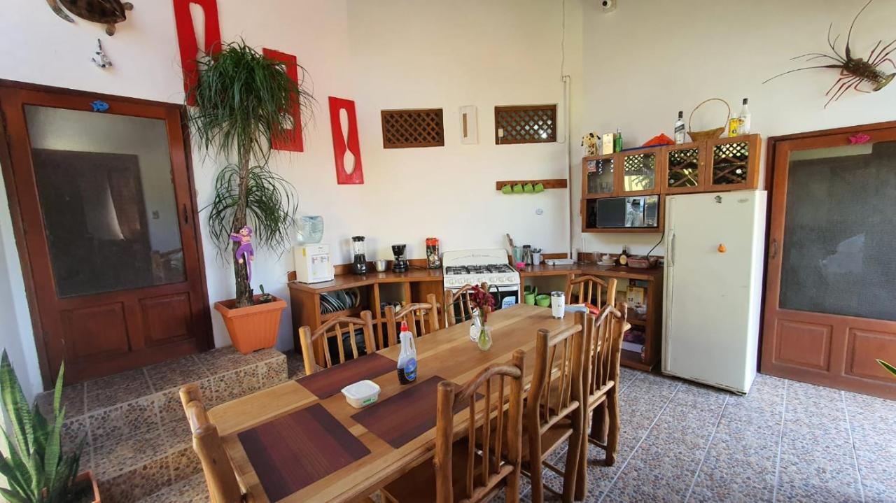 Hostal Blood Moon Rio Dulce Town Dış mekan fotoğraf